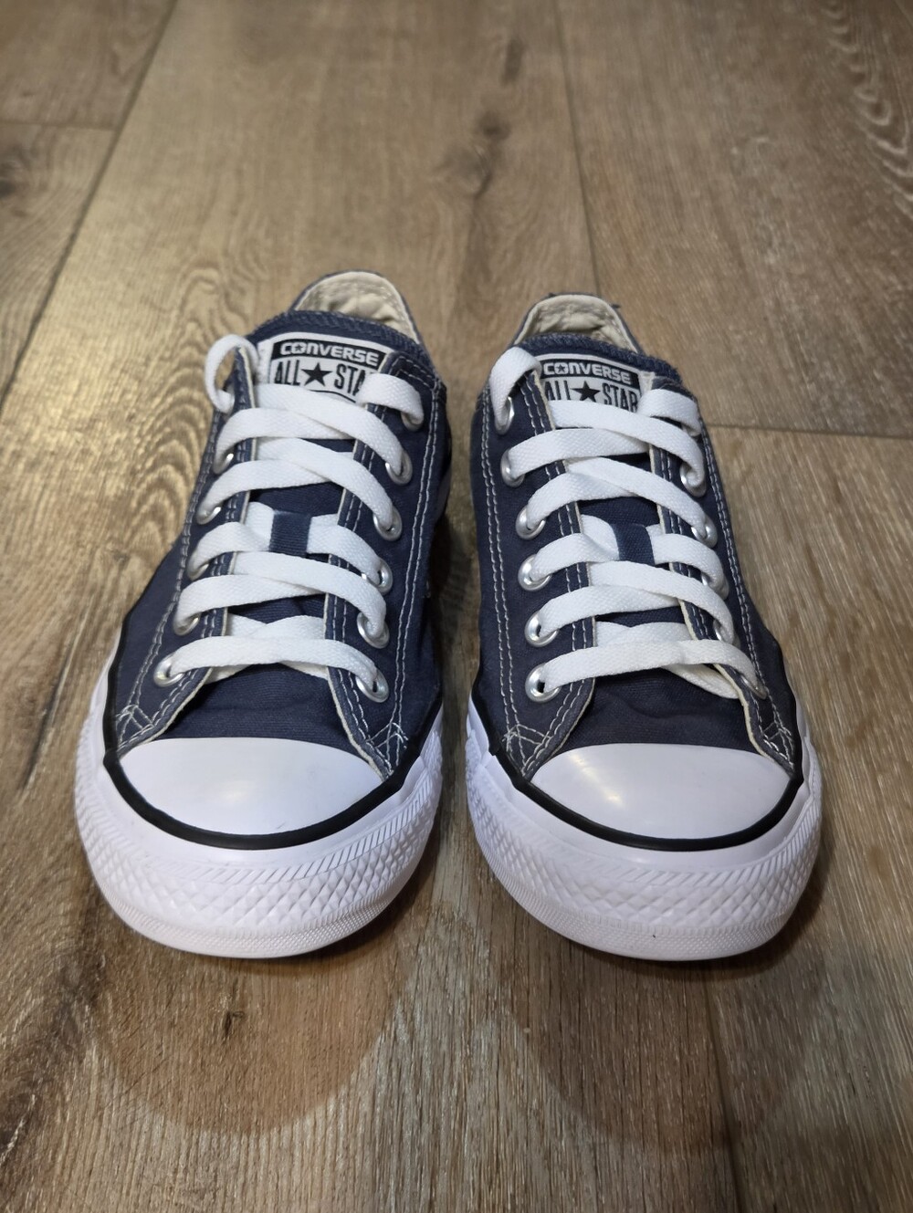 Converse Chuck Taylor All Star Low Top Navy Blue (M9697) – Size Men’s 5 / Women’